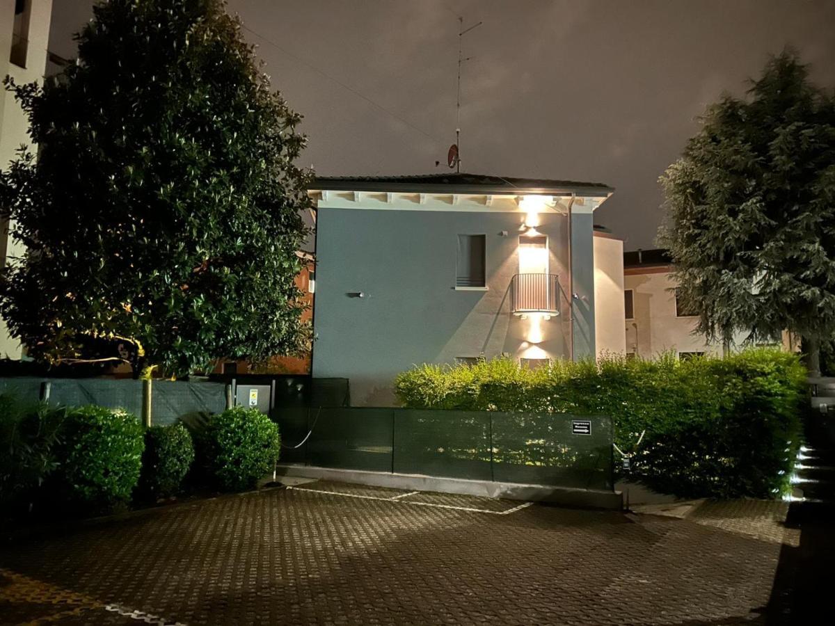 B&B Relax Rooms - Villa Murari Bra Verona Exteriör bild